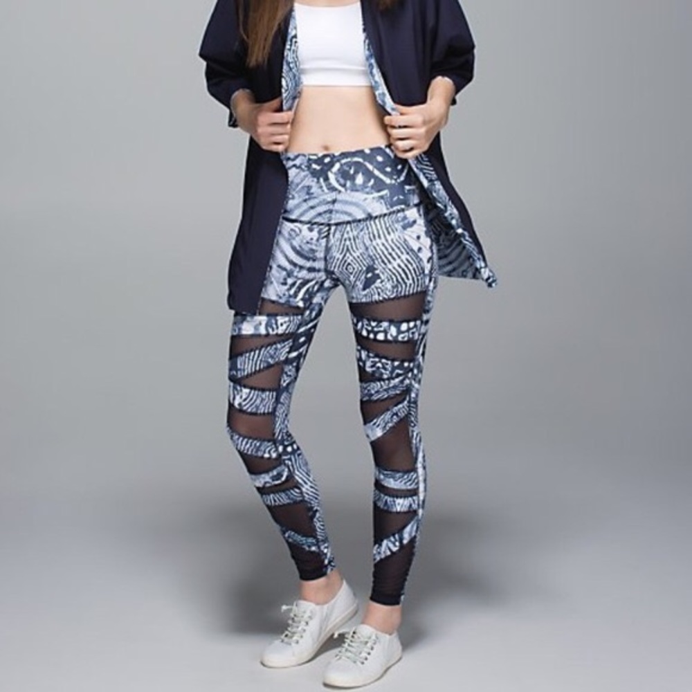 lululemon athletica Blue Patterned Leggings